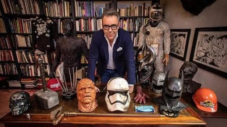 Bufera sul gallerista dei T-Rex: “Sospetti sulle sue mediazioni”