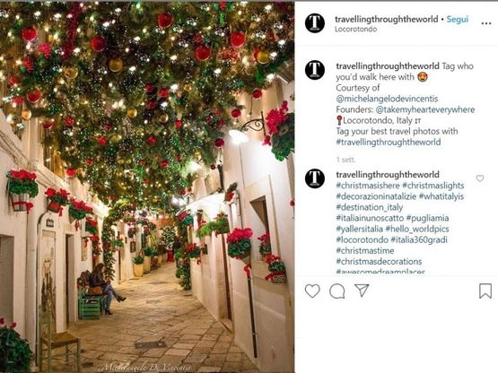 Locorotondo è un fenomeno social, Natale da record dopo le foto virali degli addobbi
