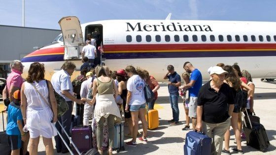 Mentre Alitalia  resta a terra Meridiana (con)vola a nozze