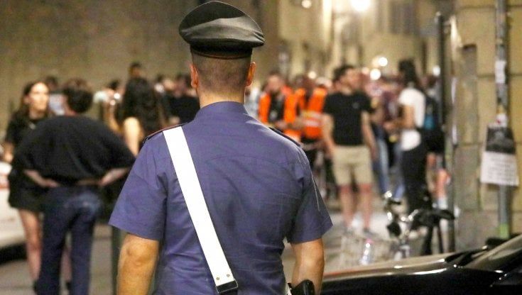 Anziano aggredito e derubato al centro di Roma. Fermati i tre ladri 