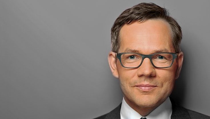 Germania, il ministro per gli Affari europei: "Dietro a squadristi e No Vax un’internazionale europea alimentata dalle fake russe"