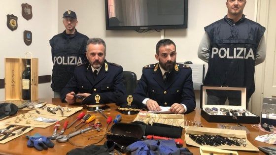 Raffica di furti in casa a Parma e in provincia: due arresti della polizia 