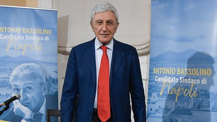Bassolino: “Se il Pd vuole, sono qua”