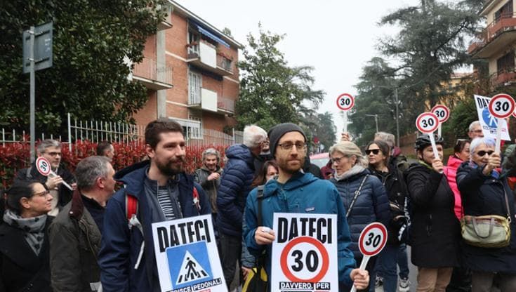 Pedone ucciso, il cordoglio di Lepore: “È una lotta quotidiana e dobbiamo fare di più”