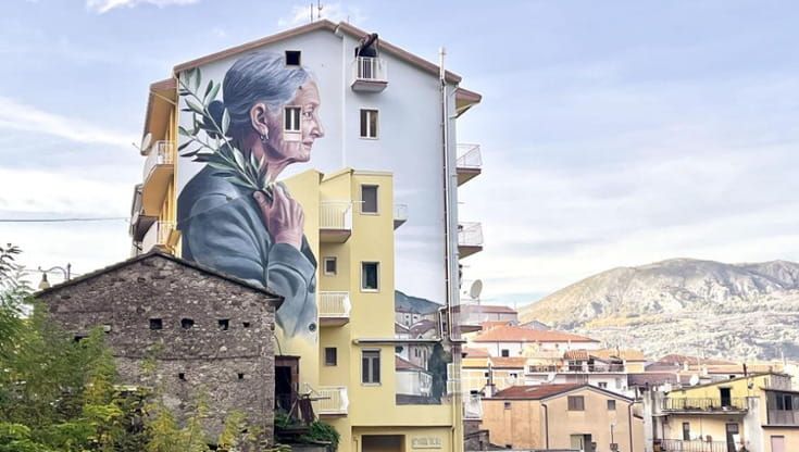 Vietri di Potenza, messaggio di pace nel nuovo murale dello street artist Antonino Perrotta
