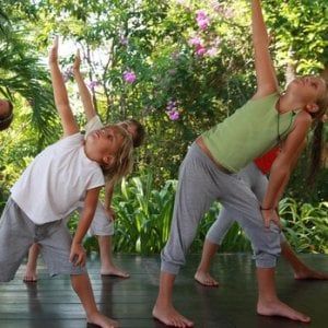 Tumori: lo yoga migliora la qualità di vita anche dei bambini
