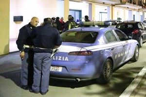 Rapina in gioielleria,<br />arrestati dopo mezzora