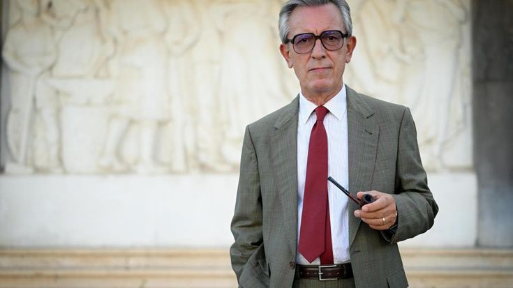 Il Medico dei pazzi apre la stagione al San Ferdinando