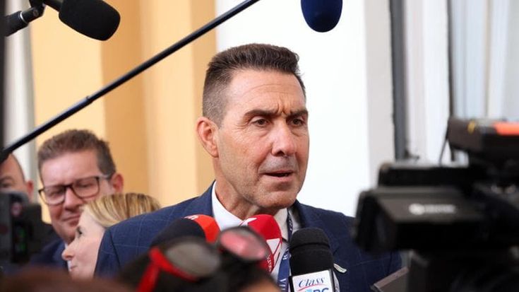Sondaggi politici, nuovo record per Vannacci: Futuro nazionale si avvicina all’8%