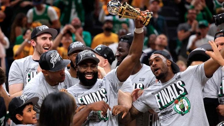 Nba, Boston completa l’opera: batte ancora Indiana e vola alle Finals