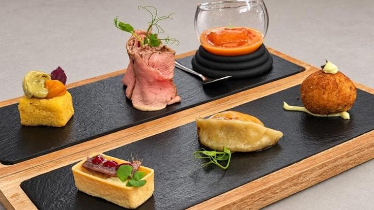 Il pranzo della domenica al Cà Bianca di San Fermo, tra missoltini e pan tramvai