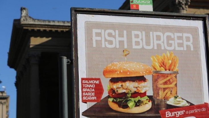 Un bando per fermare il duopolio della pubblicità a Palermo