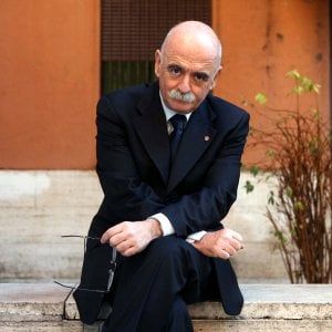 Fulco Lanchester: "Così è un quiz indigesto, isolare i diversi punti per un voto più mirato" 