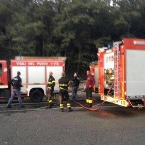 Maxi sversamento di carburante nel pisano