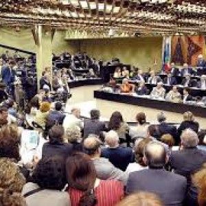 Regione, varata la legge contro la mafia: "Rating di legalità alle aziende"