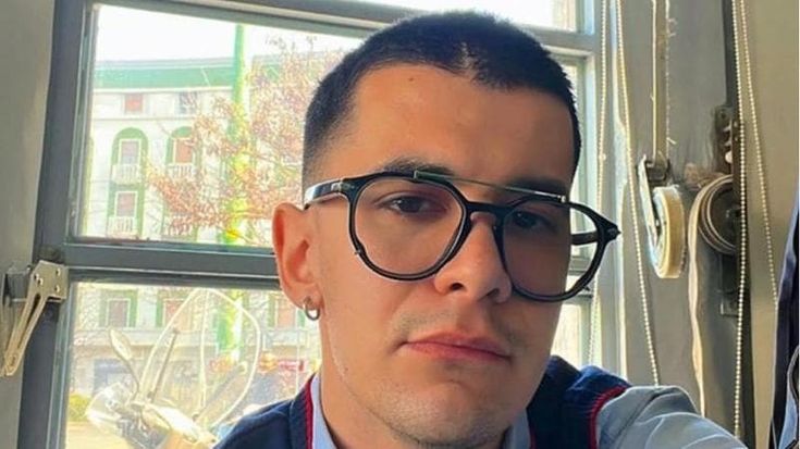 Investito sulla provinciale a Bellinzago: morto Emanuele Visconti, addetto alla sosta Atm di 28 anni
