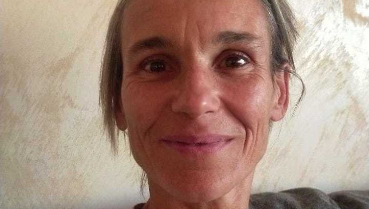 Firenze, rubano la bici speciale a Eleonora, malata di Sla: “Non so come muovermi, per favore ridatemela"