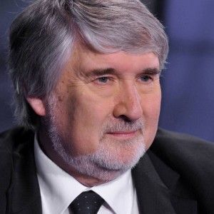 Art.18, Poletti: "Basta pasticci all'italiana e tab&ugrave;. Bersani e Cuperlo: "Sintesi possibile"