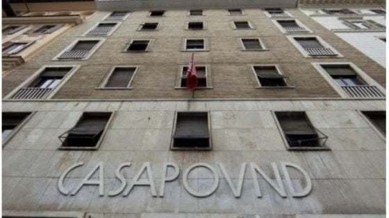 Occupazione CasaPound a Roma: "Violenze e razzismo". Ecco l'accusa dei pm