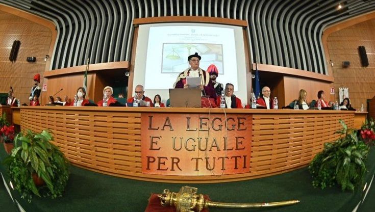 L'altolà del tribunale di Torino: "Impossibile attuare le riforme senza il personale"