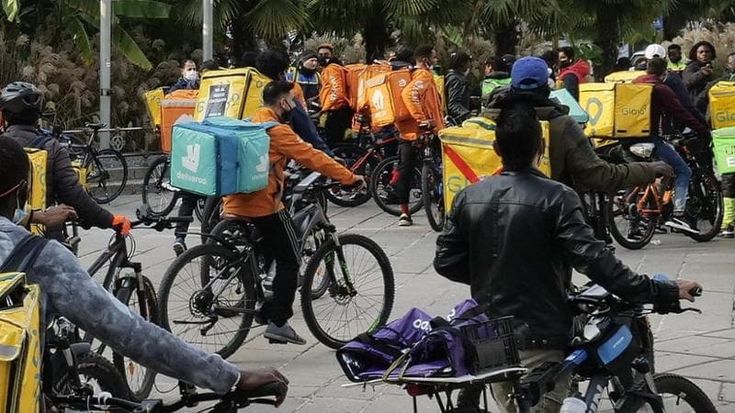 I 450 rider di Palermo: un esercito di precari pagati sempre di meno