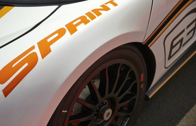 McLaren 570S Sprint, il debutto a Goodwood
