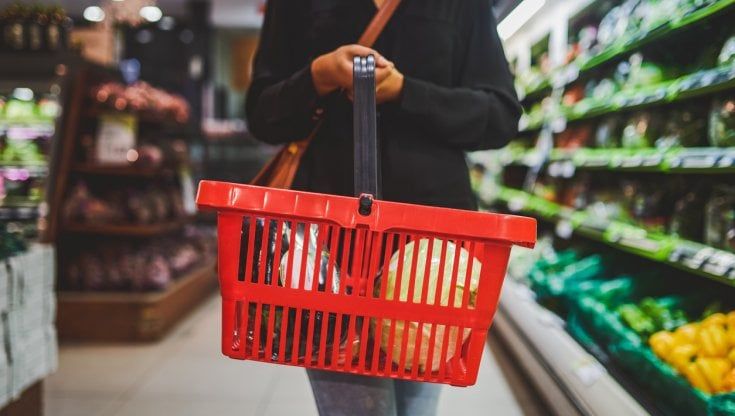 Carrello della spesa: italiani sempre più attenti alle calorie 