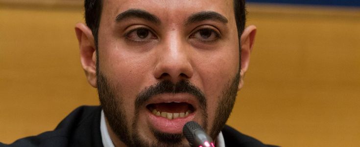 Il grillino Sorial: "Napolitano boia". Il M5 sotto attacco, ma si divide