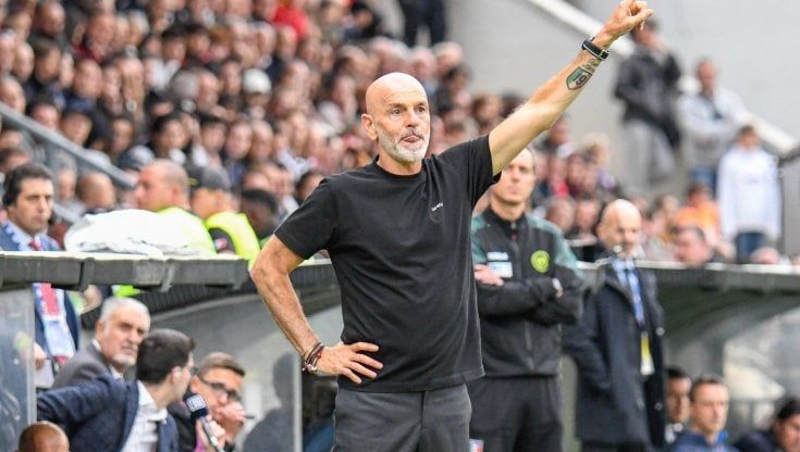 Milan, Pioli: "Non è stata una prestazione degna, sconfitta che complica le cose"