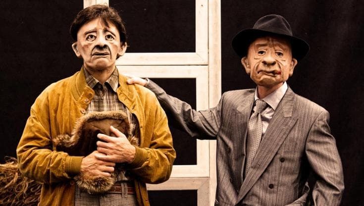 “Finale”, in scena al Bellini il teatro di strada di Familie Flöz