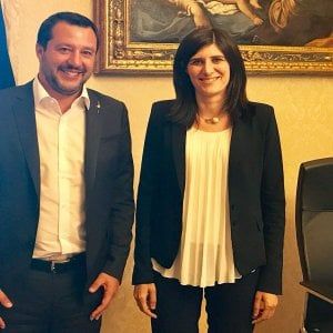 Torino,  Appendino si schiera per il processo al ministro dell'interno