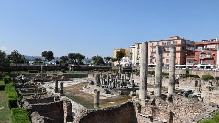 Il Bradisismo e noi figli del condono