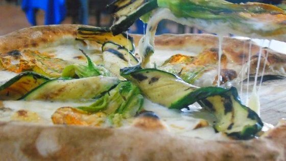 Pizza napoletana a Bologna? Sì, soprattutto se Verace