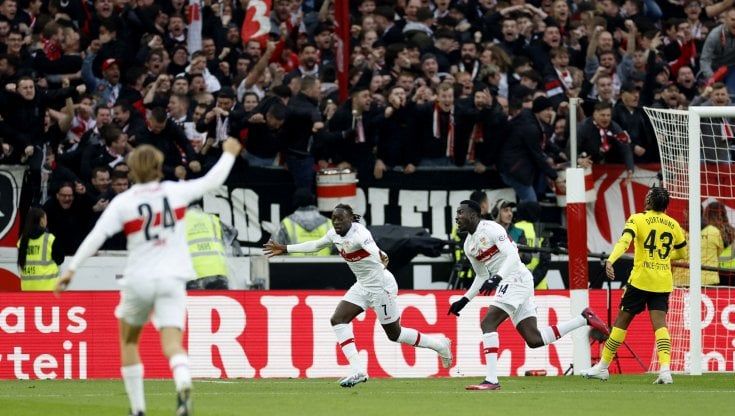 Bundesliga, il Bayern frena in casa. Ma il Dortmund si fa raggiungere al 97' a Stoccarda