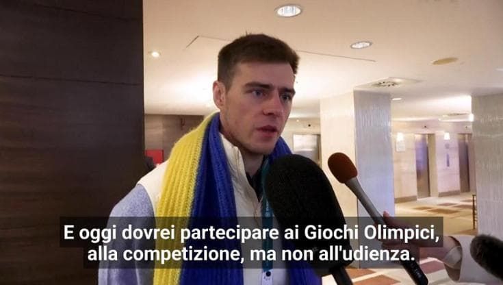 Olimpiadi, l'ucraino Heraskevych squalificato per il casco della memoria: "Non ho violato le regole"