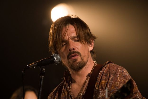 'Juliet, naked', la commedia con Ethan Hawke dal romanzo di Nick Hornby 