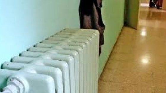 Scuole senza riscaldamento, studenti in corteo a Benevento