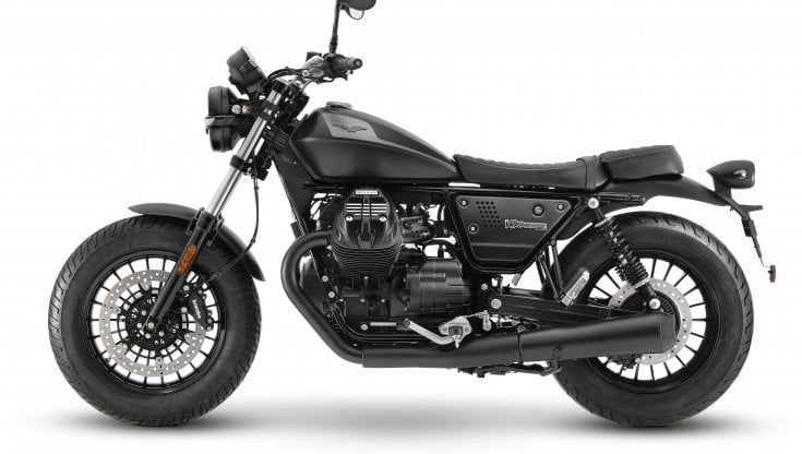 Moto Guzzi V9, la passione al comando