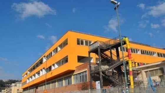 Vaccini: bimbo espulso da una scuola materna a Napoli. I genitori presentano un esposto