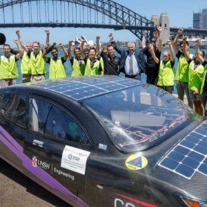 Oltre 4mila km con 25 euro, nuovo record dell'auto solare