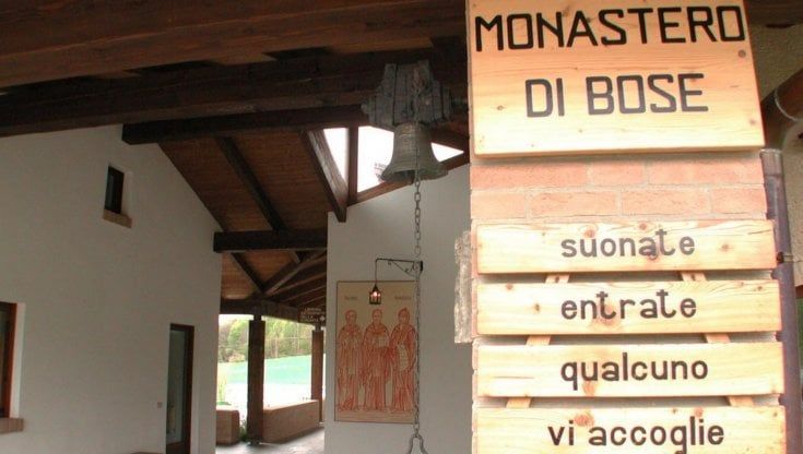 Bose, l'atto d'amore del paese alla Comunità nella bufera: "Da loro sempre un aiuto a chi è in difficoltà"