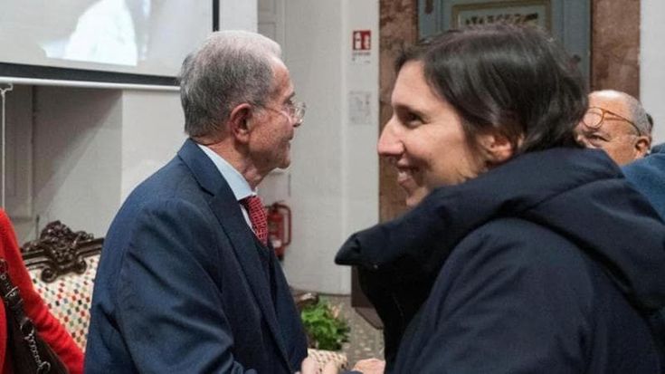 Prove di disgelo Schlein-Prodi. La leader: “Unità per vincere”