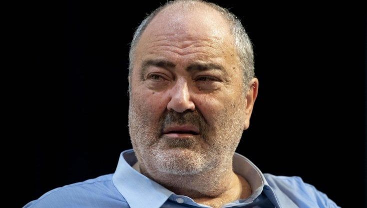 Bettini segue il premier in tv: “È innamorato della politica. Renzi vuole solo farlo fuori”
