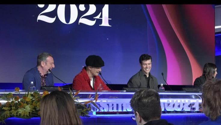 Sanremo, Fiorello e il 'caso Travolta': "Se i risultati sono questi, il ballo del qua qua lo rifarei volentieri"