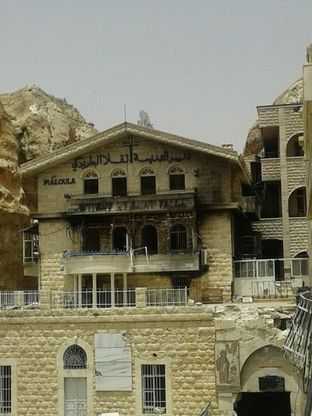 Siria, viaggio nella devastazione: il reportage da Maalula