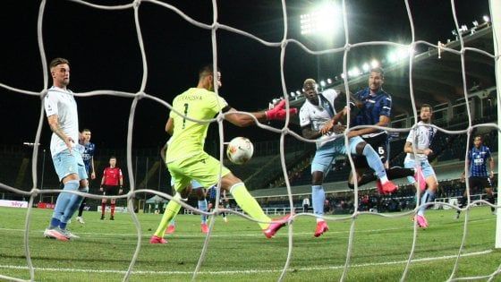 Atalanta-Lazio 3-2, Gosens, Malinovskyi e Palomino ribaltano i romani. Juve a +4