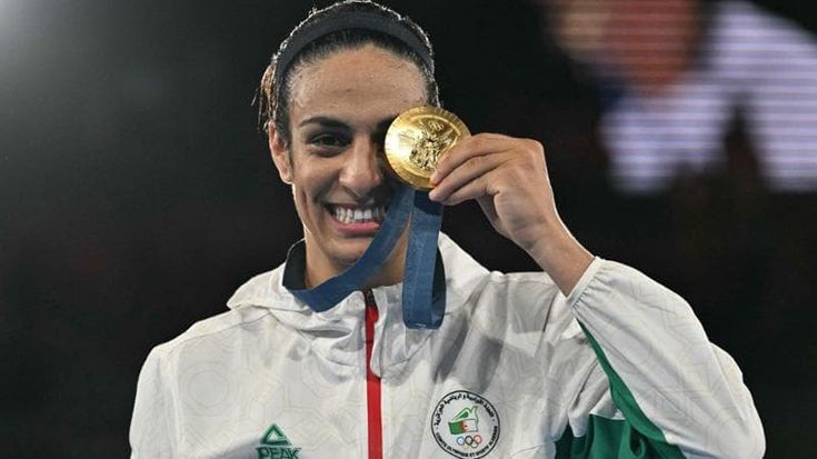 Imane Khelif: “Sono una donna forte con poteri speciali. Il mio oro è un messaggio al mondo”