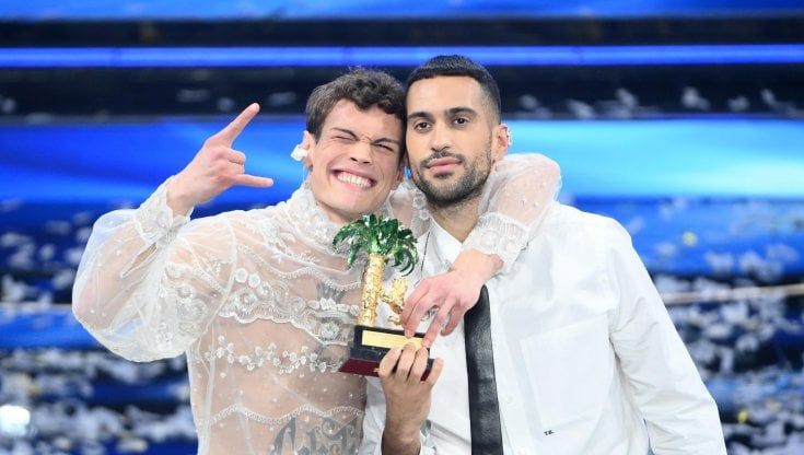 Sanremo, l'annnuncio di Amadeus: Mahmood e Blanco tornano al Festival