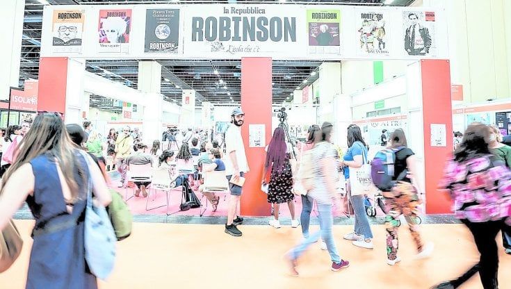 Un'Isola di artisti e scrittori: Robinson sbarca sul Cassaro