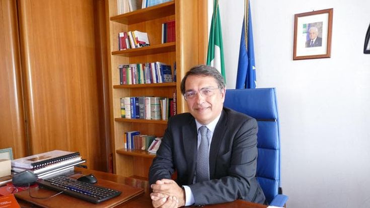 Il Garante: pesa incertezza su assetto Telecom. “E sono troppo forti i giganti della Rete”